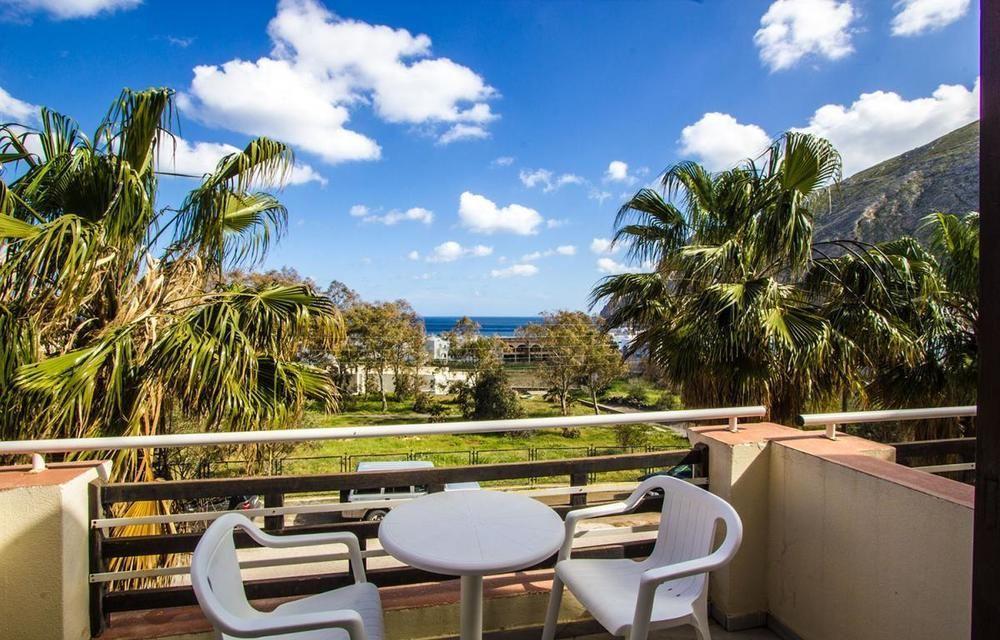Hotel Adonis (Adults Only) Kamári المظهر الخارجي الصورة